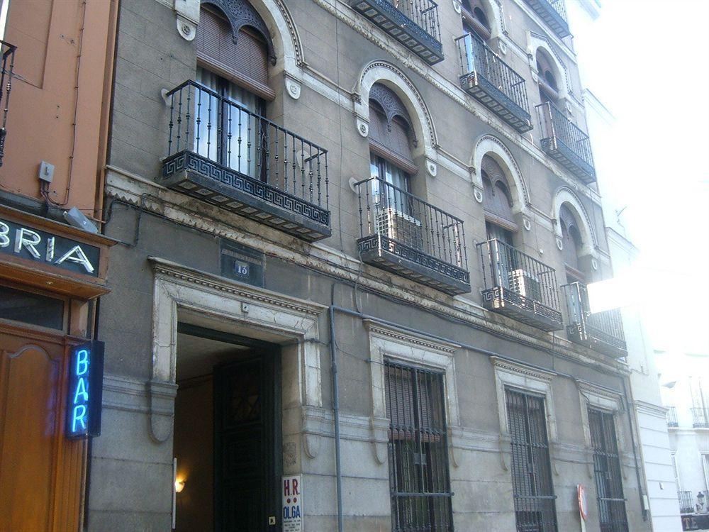 Hostal Olga Madrid Exterior foto