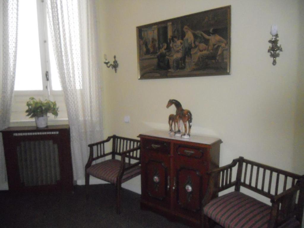 Hostal Olga Madrid Exterior foto